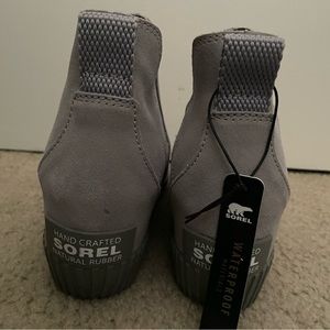 Brand new with tags Sorel waterproof boots!